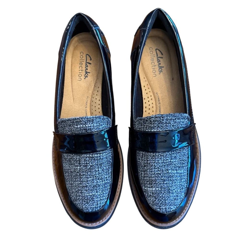 Like NEW Clarks Collection Sharon Gracie Loafers – Black Patent & Tweed – Size 7